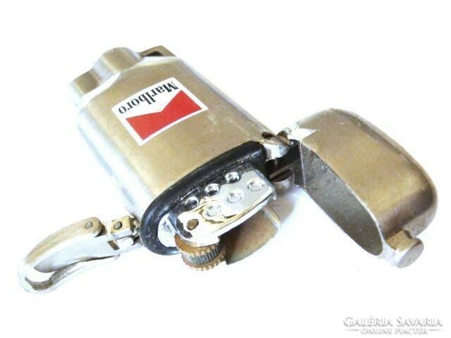 Interesting marlboro metal lighter with buckle tank shape