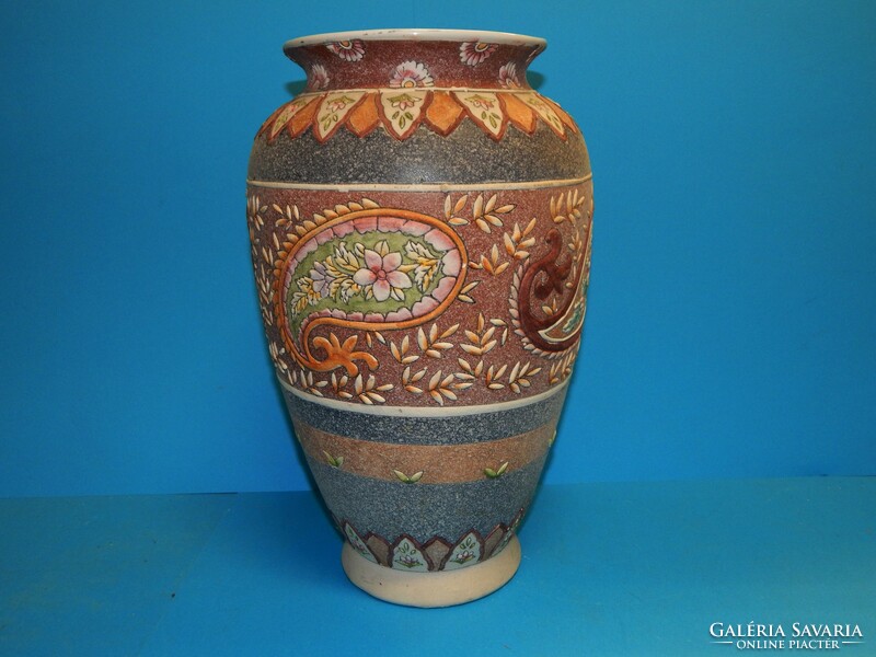 36 cm high flawless vase