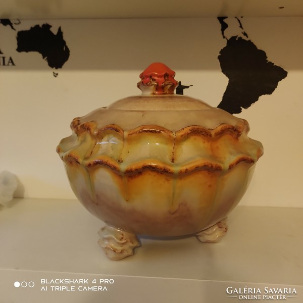 Huge antique bowl/bowl with lid (rare piece)!
