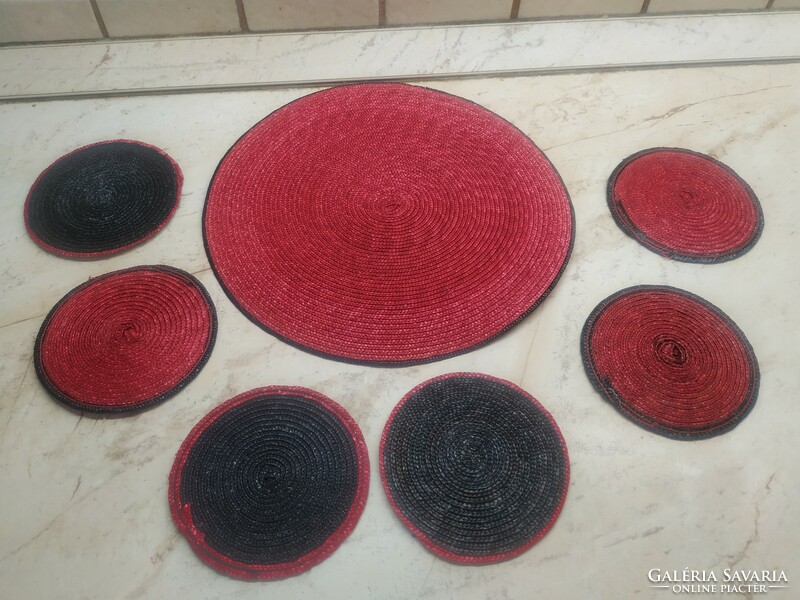 Red, black plastic braided cup coaster for sale! 1+6 pcs for sale!