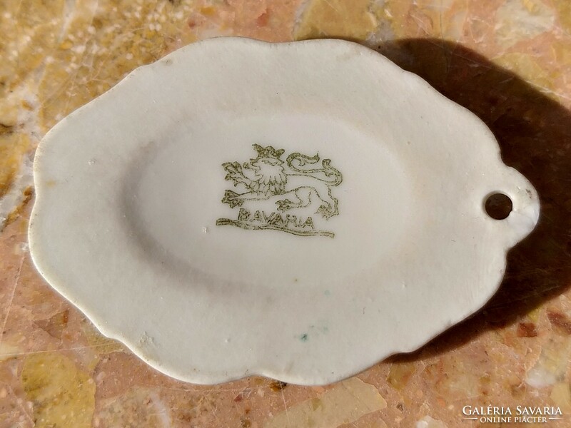 Collector's item: Bavarian porcelain pendant 5.5cm!