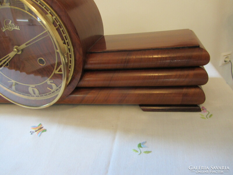 Gröblinger--German table clock