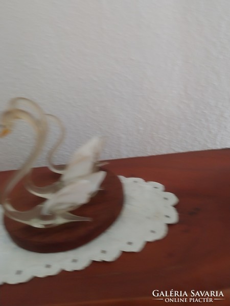 Swans from Murano on a wooden pedestal