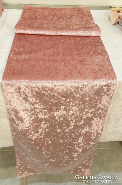 2 sided pink shiny tablecloth/runner 160 cm x 40 cm new!!!