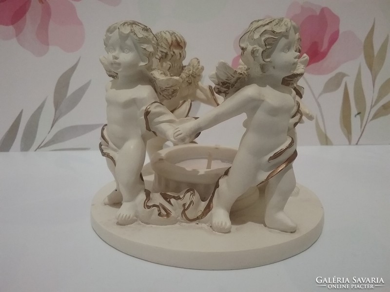 Demanding candle holder with 4 angels 10 cm