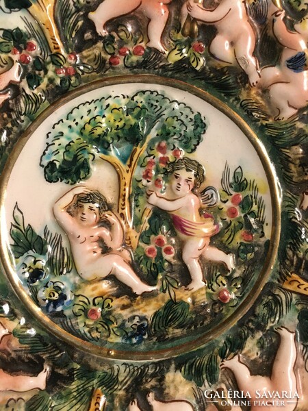 Antique capodimonte wall plate in beautiful condition!!! 19X3 cm !!