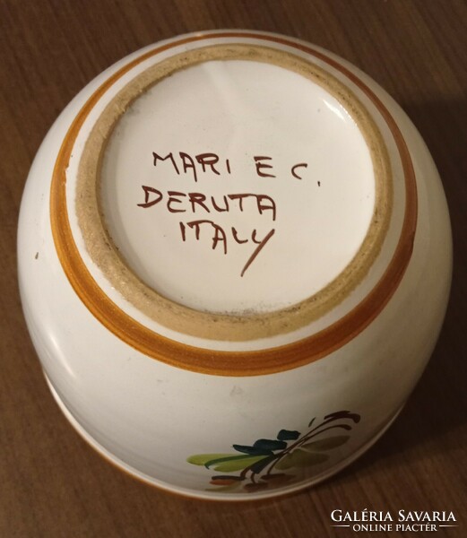 Beautiful, flawless, Italian handmade ceramic bowl, 14/17 cm