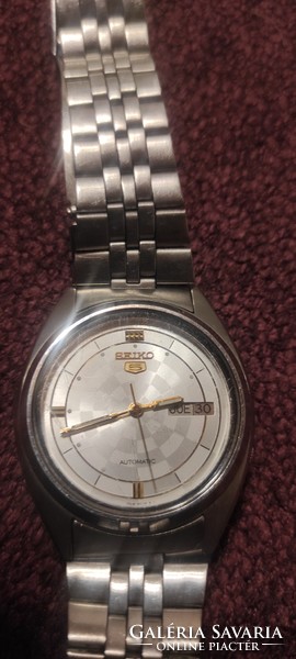 Seiko autómata karóra.