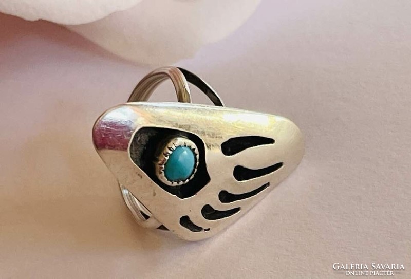 Silver design gold jewelry with turquoise stone
