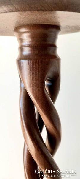 Pedestal wooden carved antique negotiable art deco design