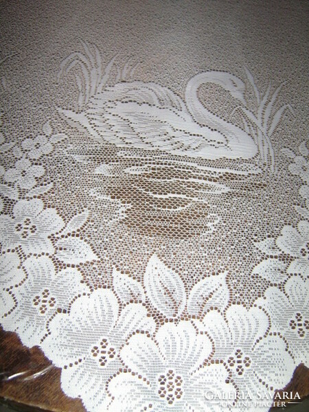 Beautiful vintage style white swan stained glass curtain