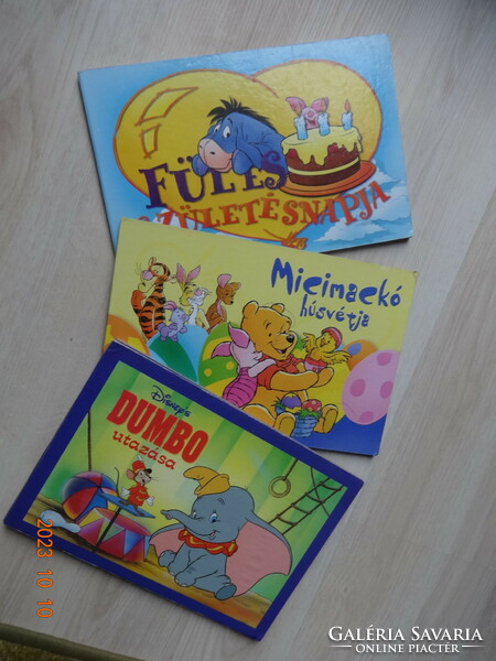 Három kemény lapos Disney mesekönyv együtt: Dumbó utazása, Micimackó húsvétja, Füles születésnapja