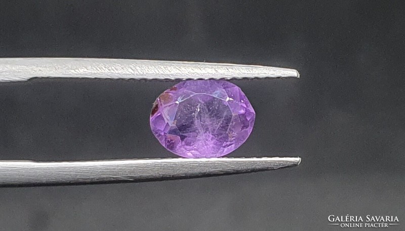 Amethyst oval cut 1.08 Carat. With certification.