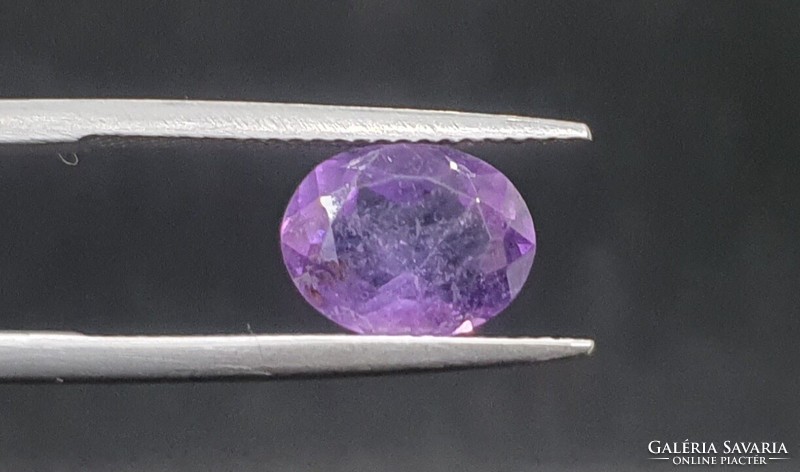 Amethyst oval cut 2.58 Carat. With certification.