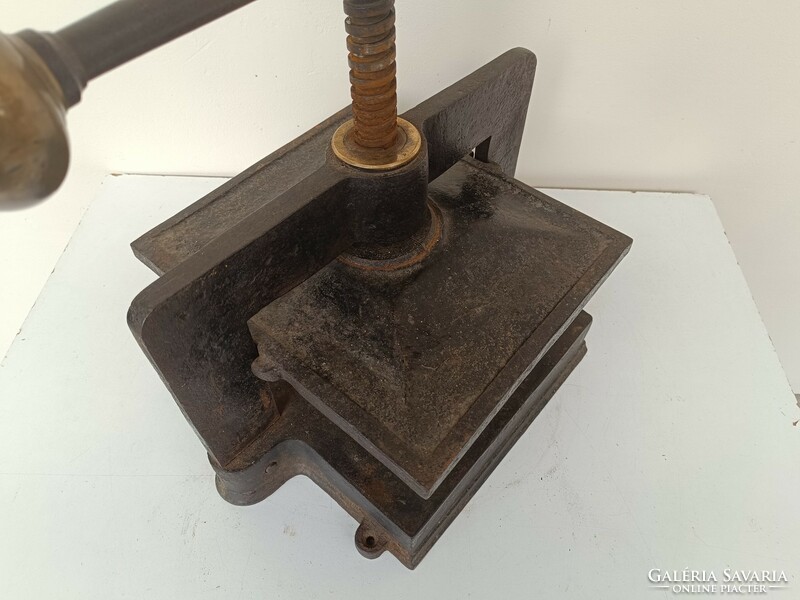 Antique book press book press printing press graphic graphics printing tool 431 8117