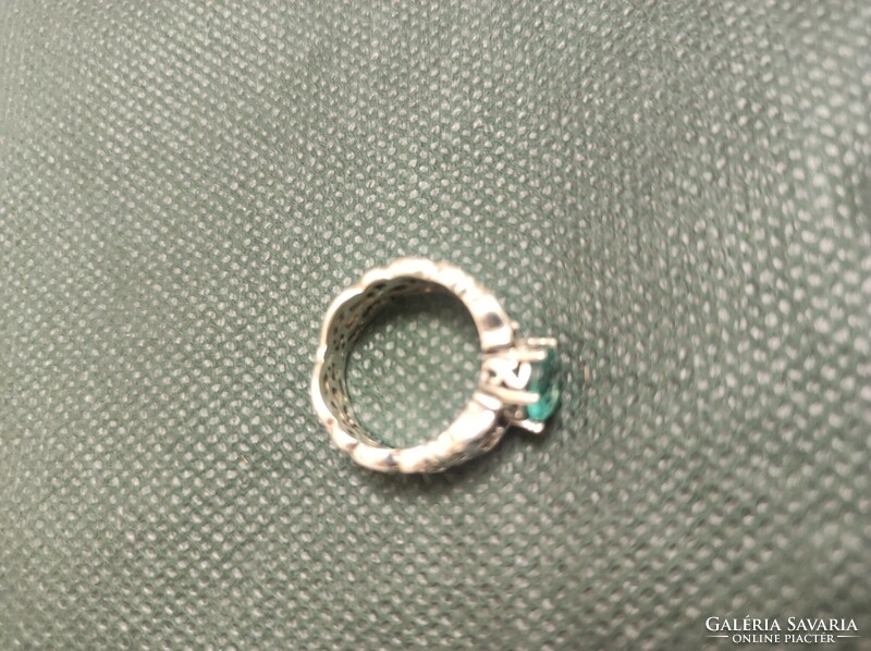 Izraeli ezüst gyűrű cirkón