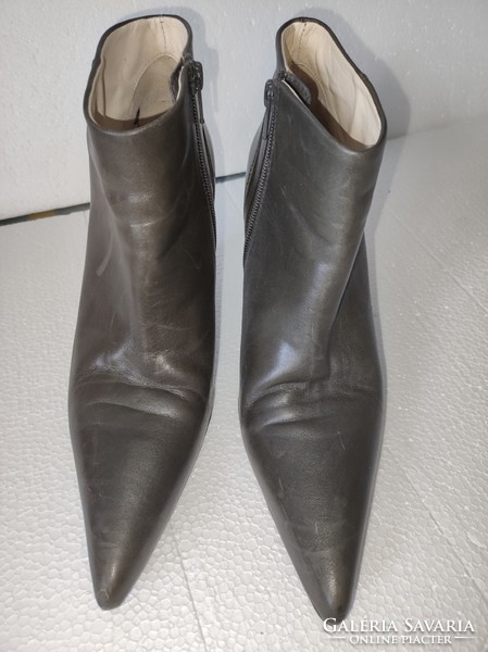 H&m leather ankle boots size 39