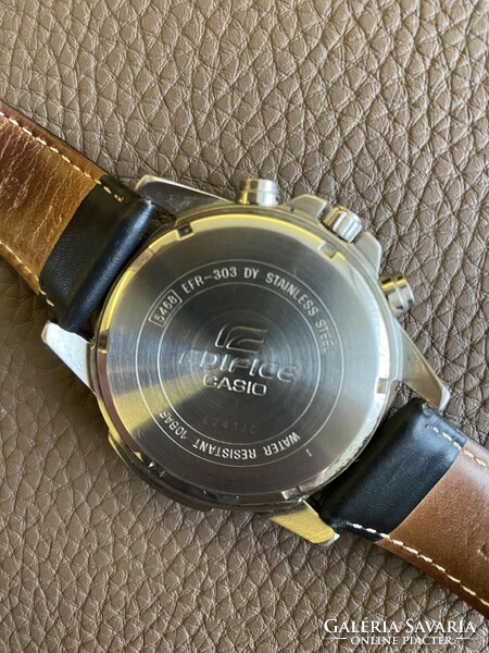 1 pcs. Casio men's watch brown collector's items!