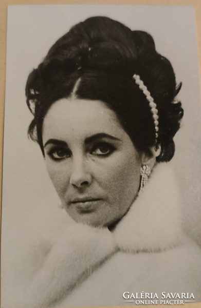 Elisabeth Taylor autographed photo