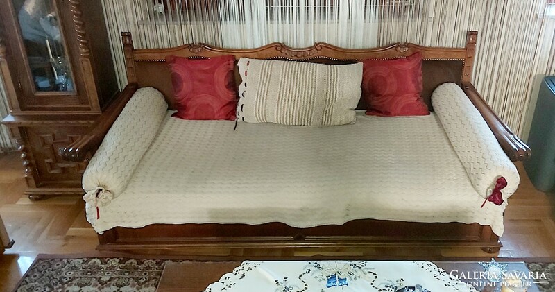 Colonial sofa for sale