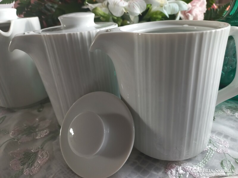 Rosenthal mid century, tapio wirkkala, white ribbed porcelain spout with lid 2 pcs