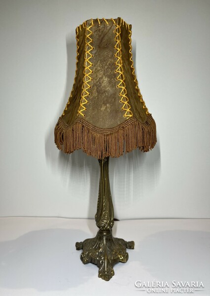 Table lamp with leather shade