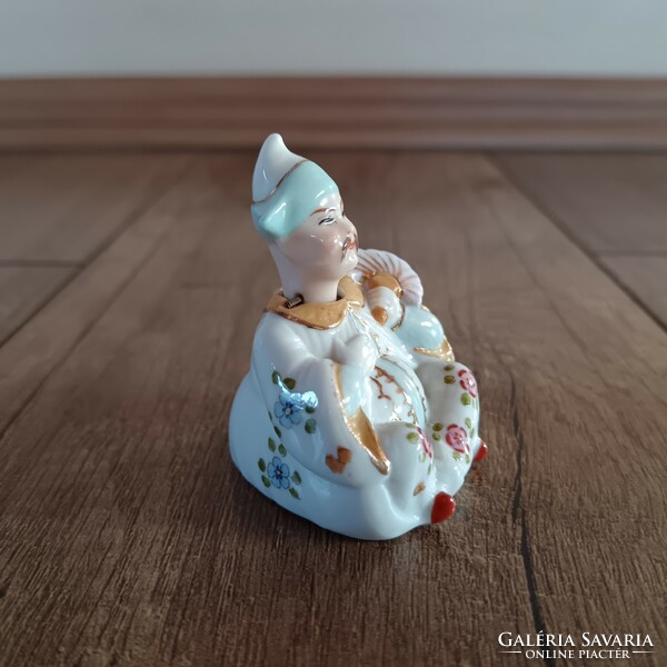 Antik kínai porcelán bológató pagoda figura