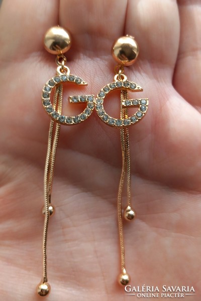 Gold-plated elegant earrings