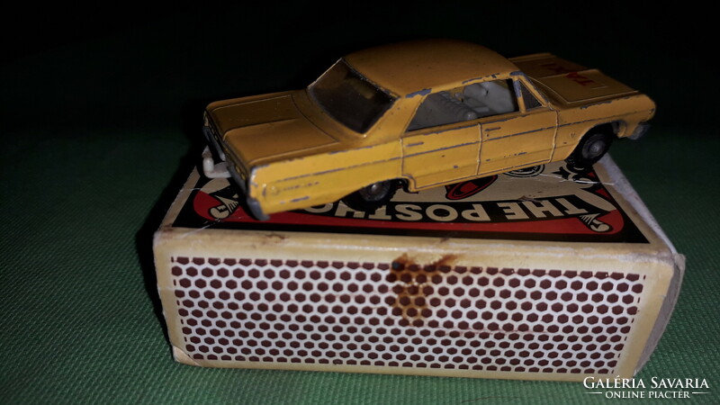 From the first matchbox series - lesney-moko - chevrolet impala taxi metal small car 1:64 according to pictures