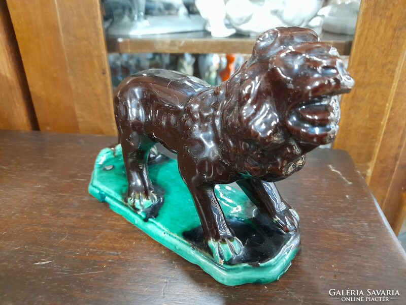 Retro glazed applied arts ceramic lion.