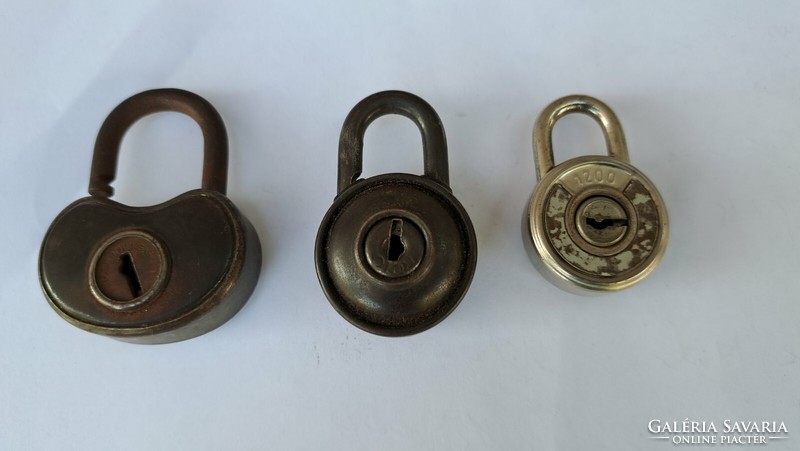 3 antique padlocks in one.
