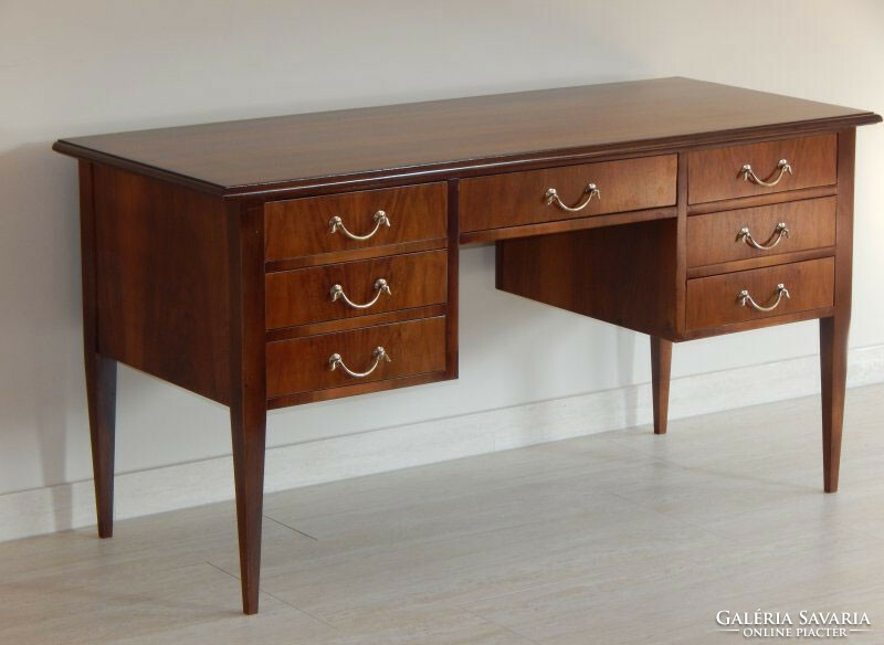 Classic desk with 7 drawers [a-18]