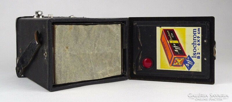 1P768 old agfa camera in leather case