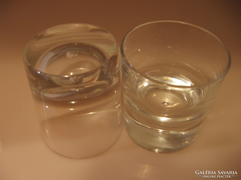 Talpában buborékos kristály pohár pár