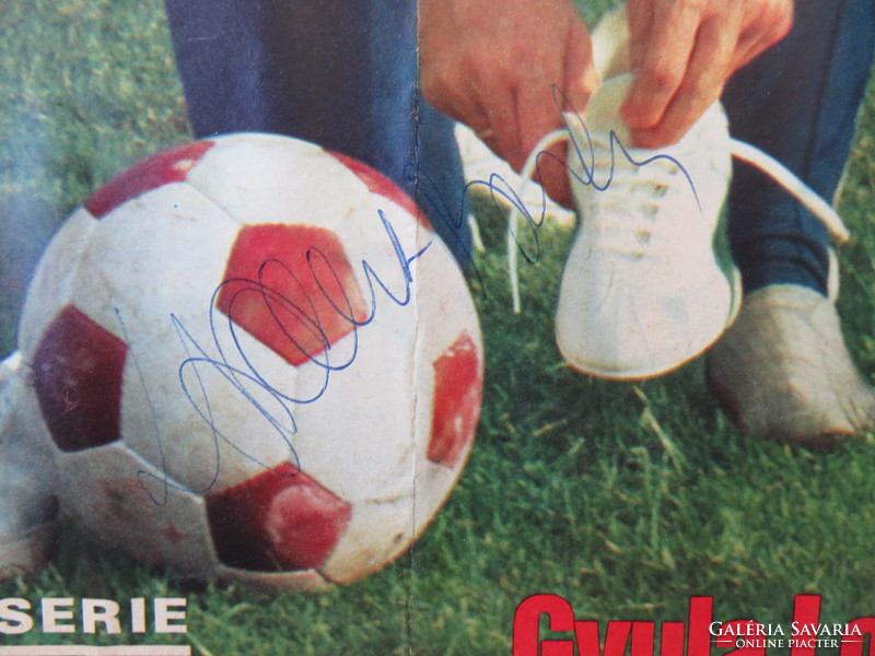 Golden team Gyula Lóránt signed autographed color poster football soccer national team ball