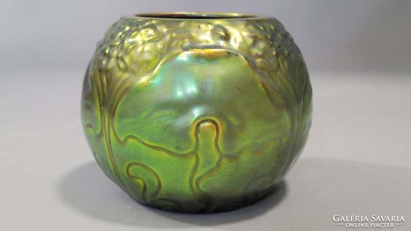 Old Zsolnay eosin-glazed vase
