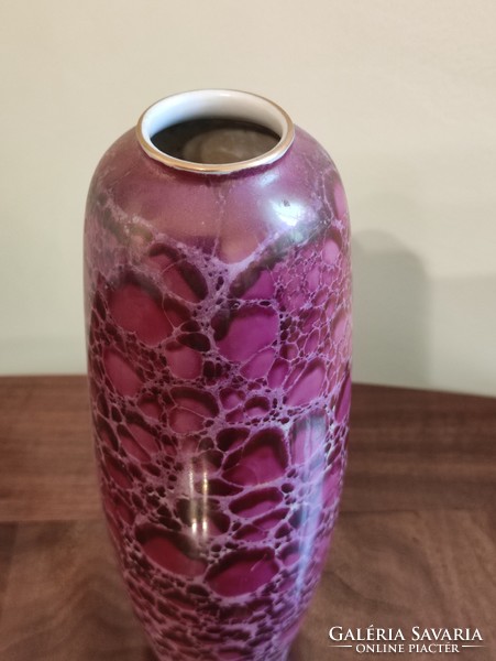 Lila márványos irrizáló hollóházi porcelán váza