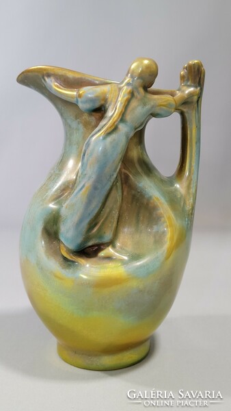 Zsolnay eozin mázas váza nő alakokkal ( Arató váza )