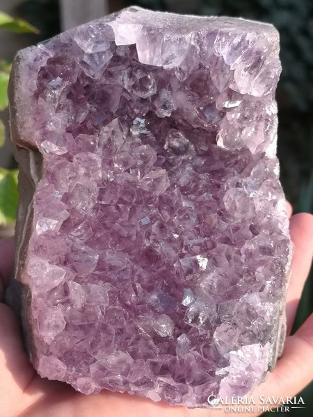 Amethyst geode