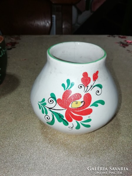Kerámia váza 25 képeken látható állapotban