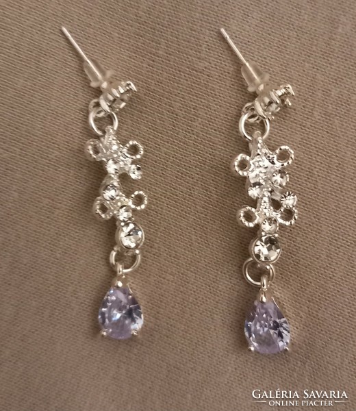 Silver-plated zirconia earrings