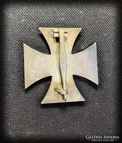 II. World War II German, i. Class Iron Cross - award