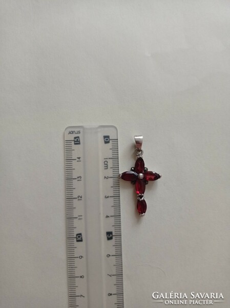 Large silver cross pendant with garnet stone, old showy massive used but in good condition. 4 Cm see photo.