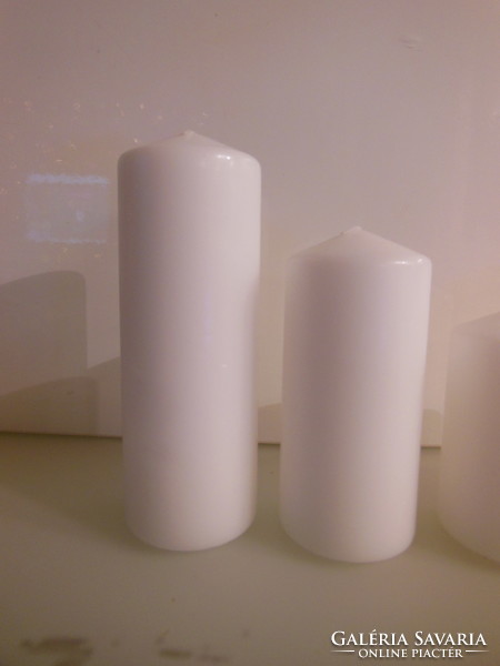 Candle - 4 pcs - new - 16 - 13 - 10 x 6 cm - snow white - quality - Austrian