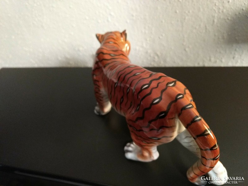 Herend porcelan vadaszo tigris 20 cm