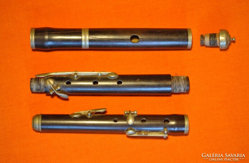 A. Osmanek schonbach wooden antique piccolo (more than 100 years old)