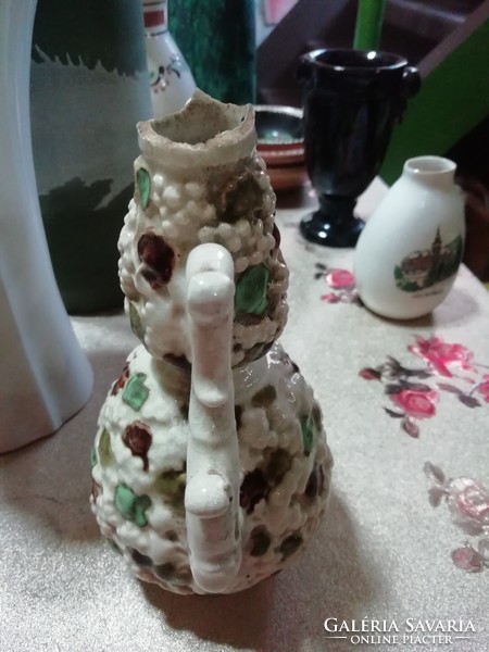 Antique fischer? Porcelain vase, the top is defective, it is in the condition shown in the pictures