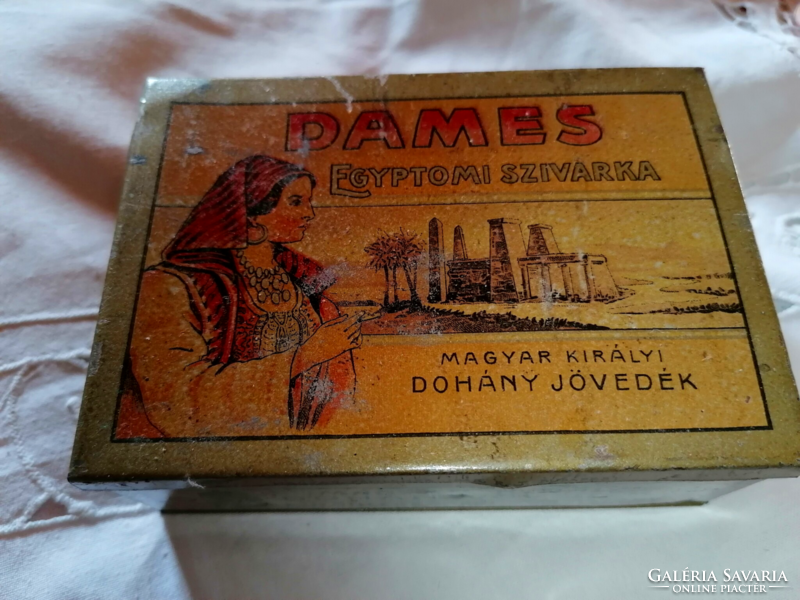 Circa 1900-1910 dames Egyptian cigar metal box, very rare, collector's item