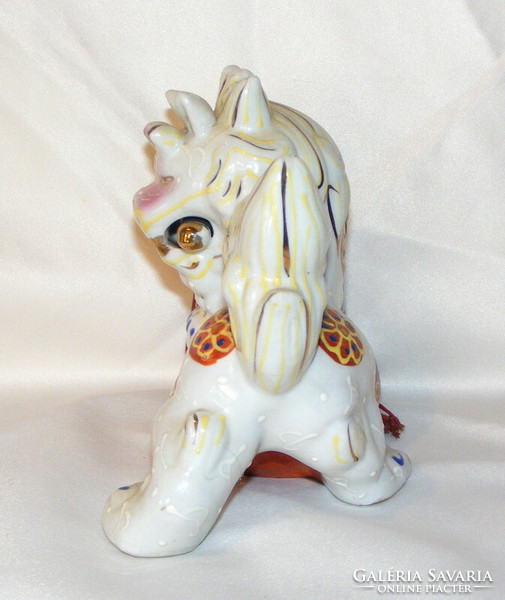 Porcelain Chinese foo dog