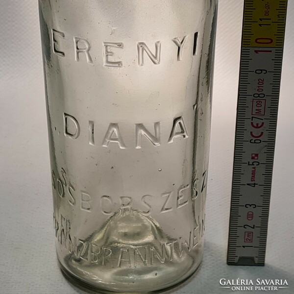 "Erényi diana sósborszesz franzbranntwein" színtelen nagy sósborszeszes üveg 24 cm (2822)